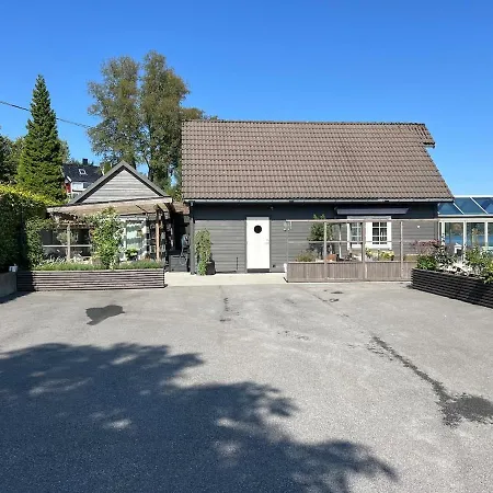 Koselig Ved Sjokanten * Karmoy